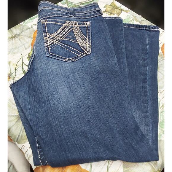 ARIAT  Mens Jeans Size 34R x 32" Standard 5 pocket design "Ruby" Boot Cut ! - Picture 1 of 6